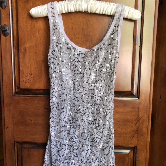 Silver sequin and lace tank top - Picture 3 of 3
